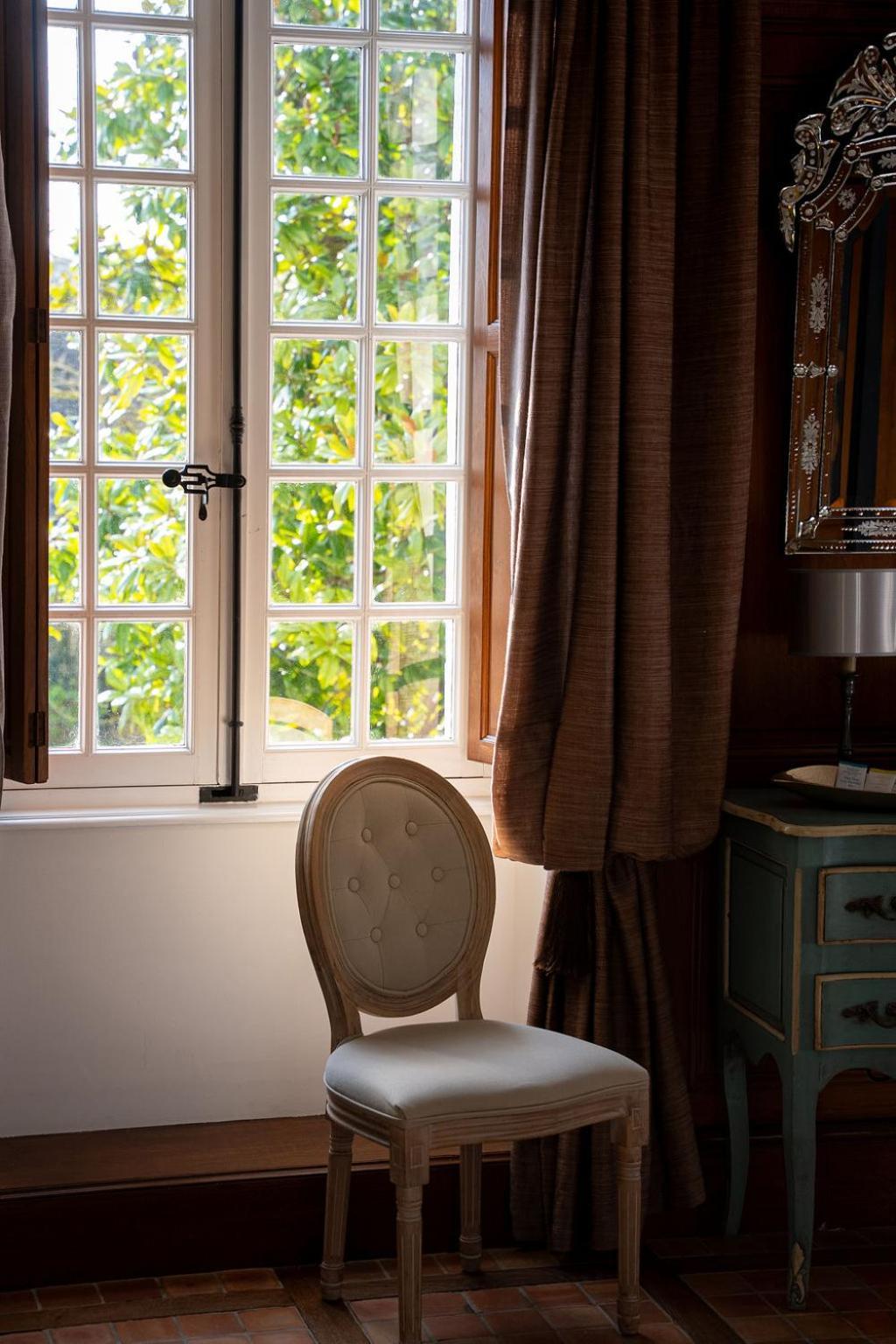 Bed and Breakfast La Meffrais 1741 Dinan Habitación foto